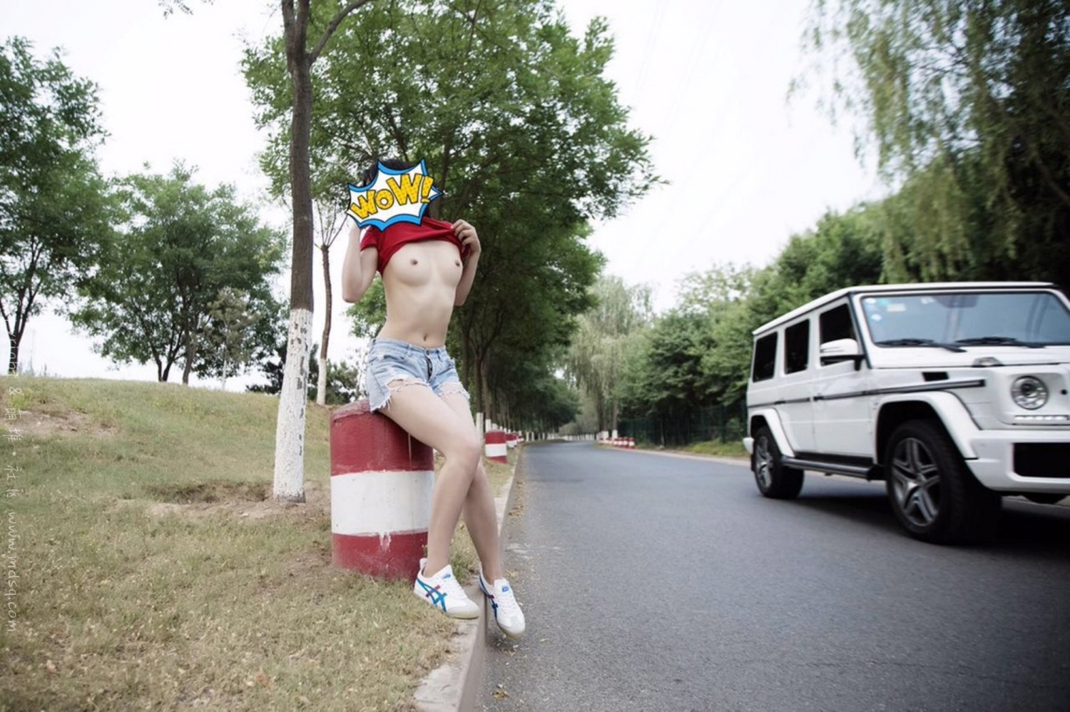 (N고화질) 중국 일반인 야외노출 Strawberry Musta