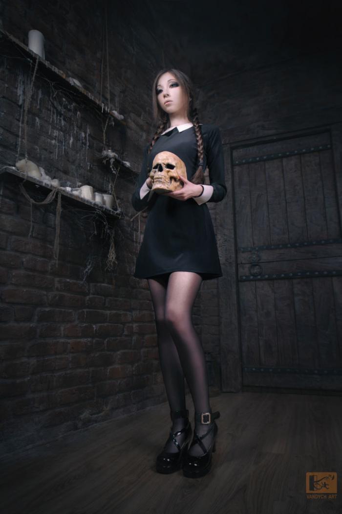 [SsS] 고화질 코스 Alina Latypova 웬즈데이 아담스패밀리