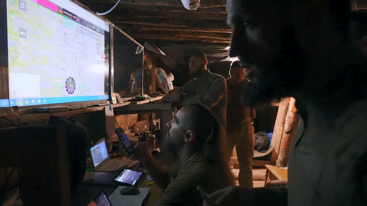 올해 가장 중요한 [2000미터 안드리브카 전선] 장편 다큐 수상작